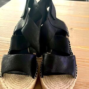 Eileen Fisher
Willow Leather Espadrille Sandal